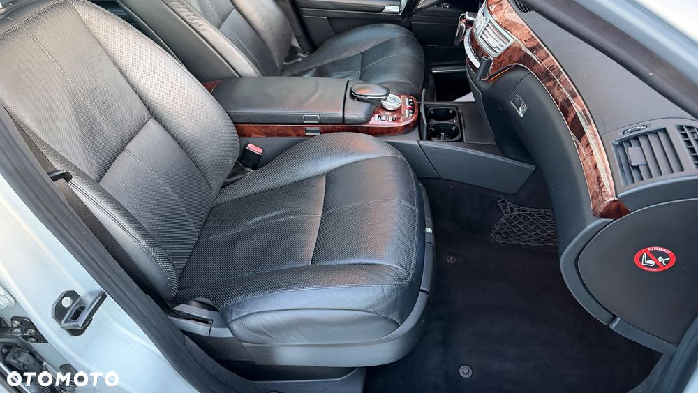 Mercedes-Benz Klasa S 350 L 4Matic 7G-TRONIC - 30