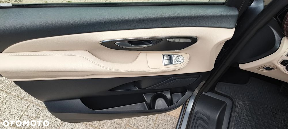 Mercedes-Benz Klasa V 300 d 9G-Tronic (d³ugi) - 18