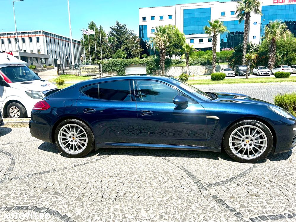 Porsche Panamera 3.0 Tiptronic S - 12