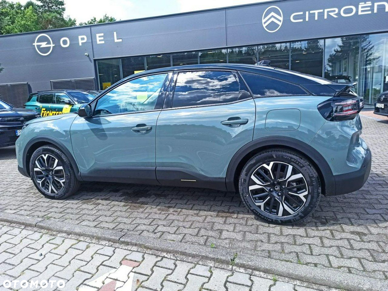 Citroën C4 e-C4 EV156 54kWh Max - 11