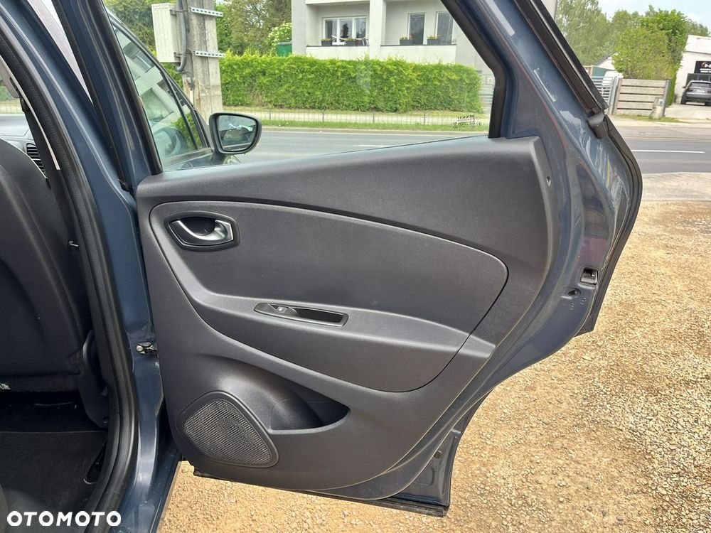 Renault Captur - 21
