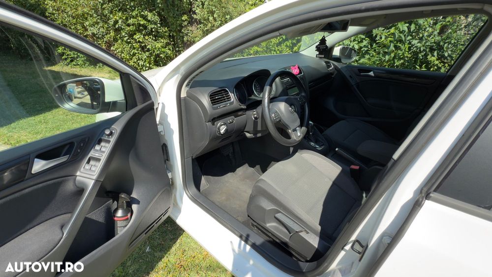 Volkswagen Golf 1.6 TDI BlueMotion Technology DPF Comfortline DSG - 13