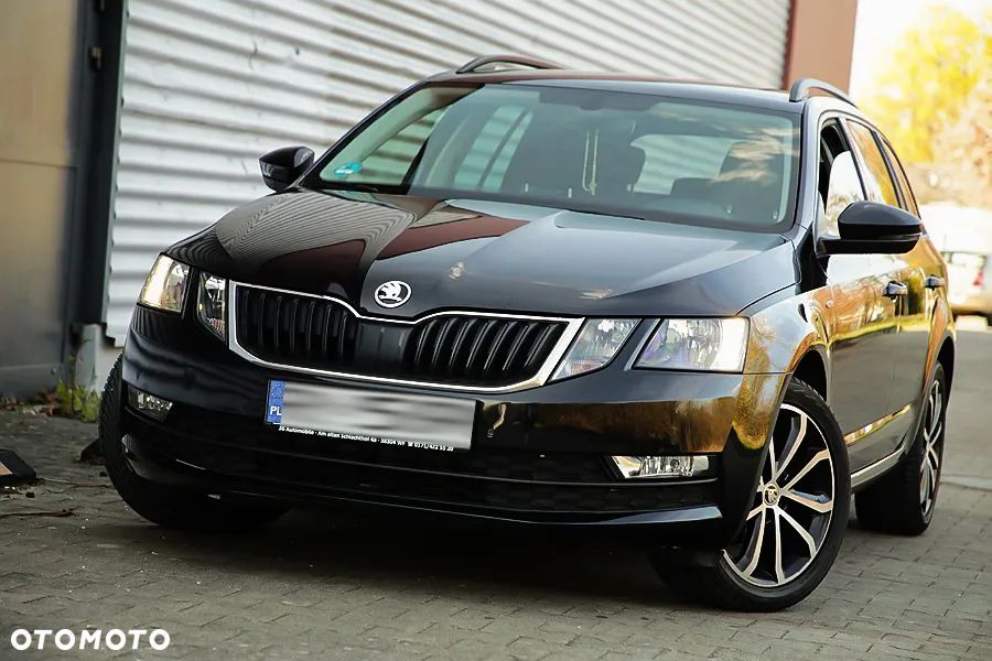 Skoda Octavia 1.6 TDI DSG Soleil - 1