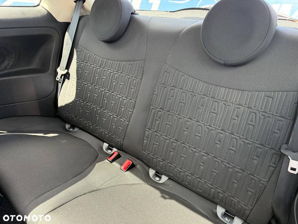 Fiat 500 1.0 Hybrid - 12