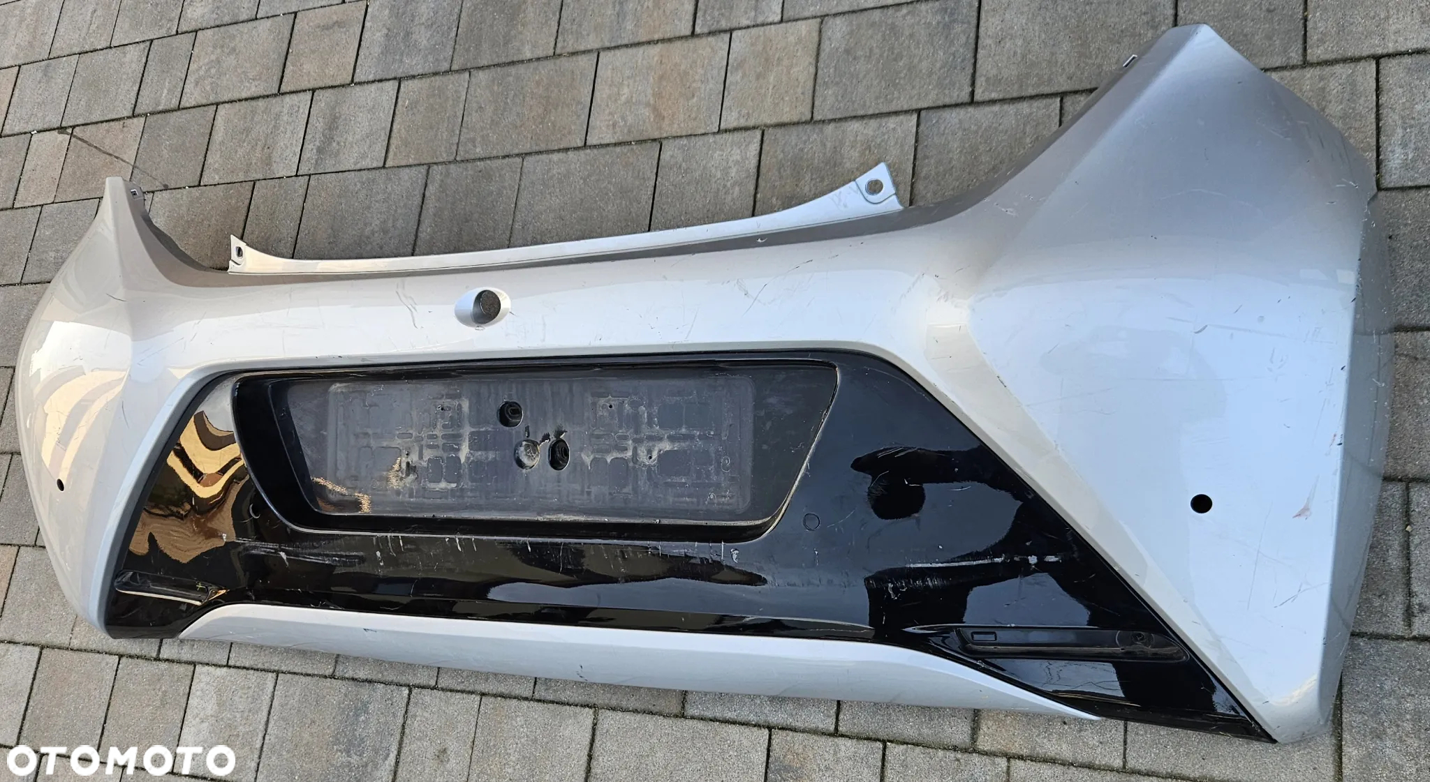 Zderzak tylny tył Toyota Aygo II 2014- PDC ORYGINAŁ! - 2