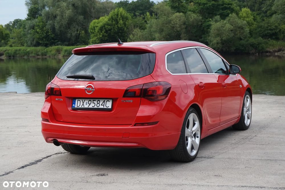 Opel Astra 1.4 Turbo - 14