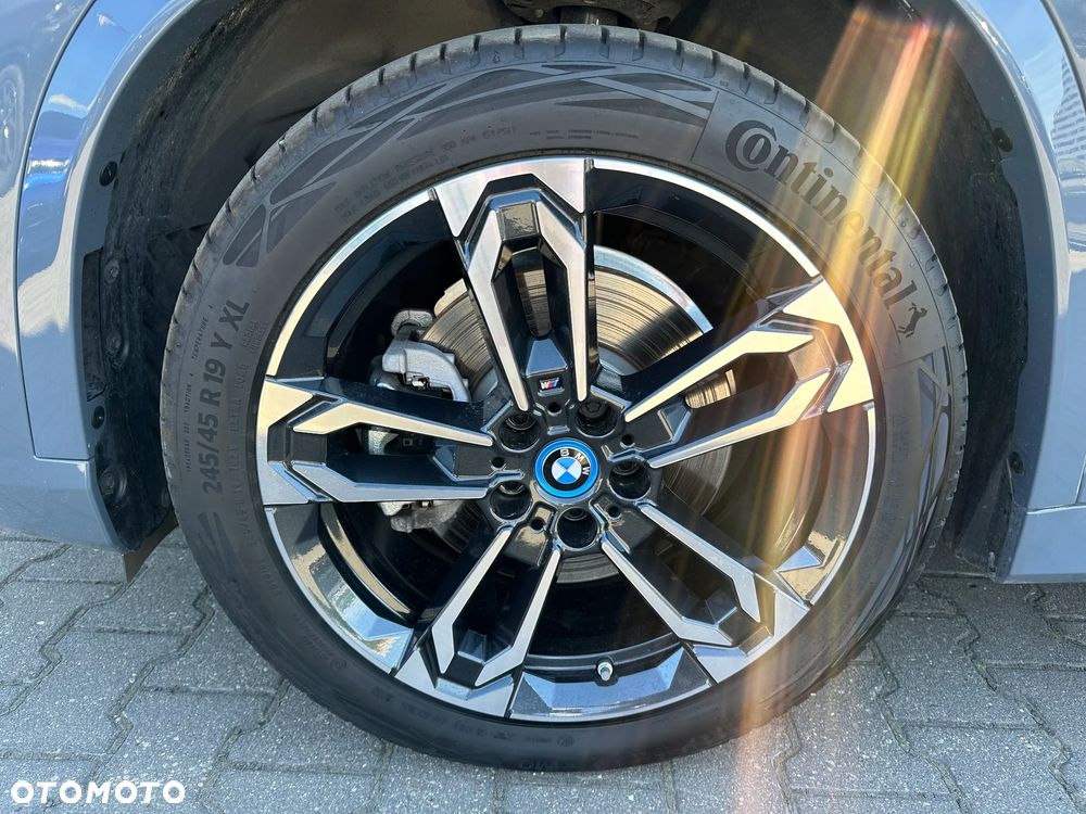 BMW iX1 xDrive30 66.5kWh M Sport - 21