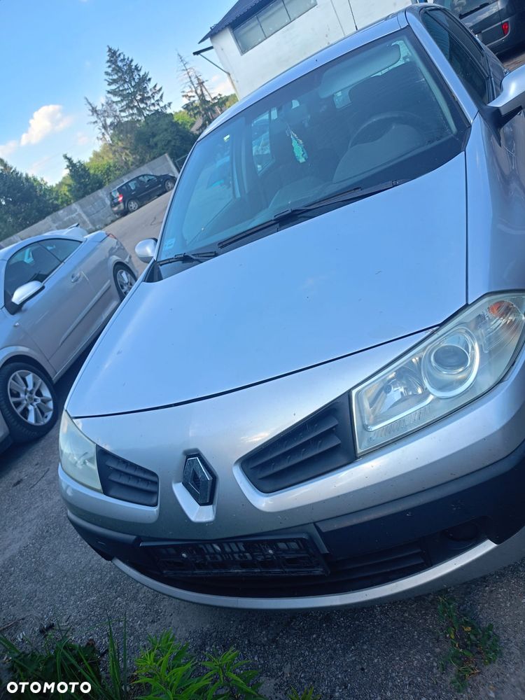 Renault Megane II 2 lift – maska, zderzak, lampy, błotniki, drzwi – TEB69 - 1