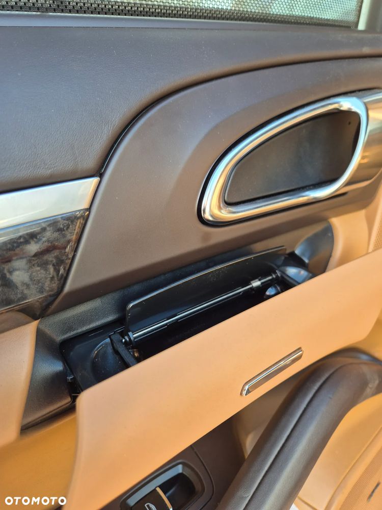 Porsche Cayenne Platinum Edition - 6