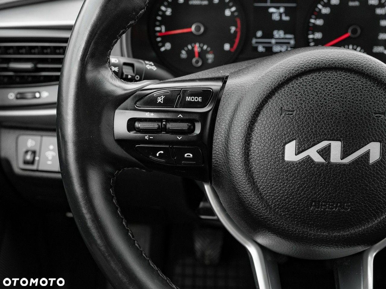 Kia Rio 1.2 M - 19