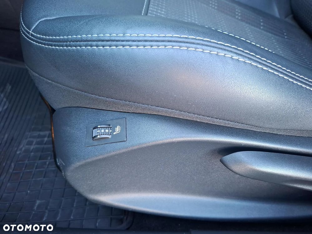 Peugeot 2008 1.2 Pure Tech Crossway S&S EAT6 - 17