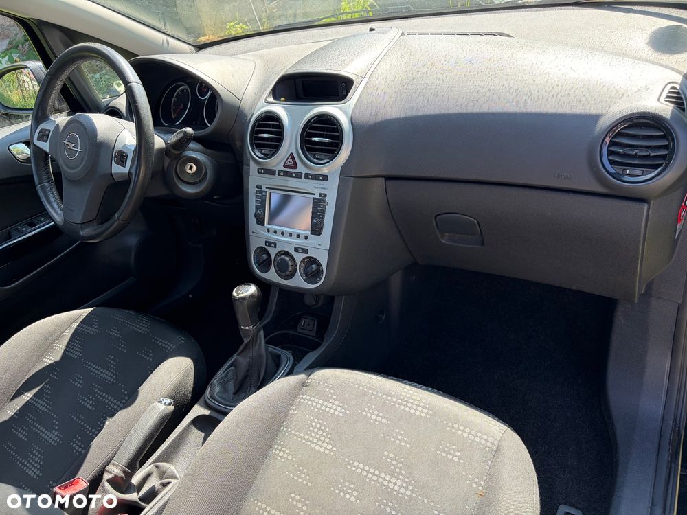 Opel Corsa - 5