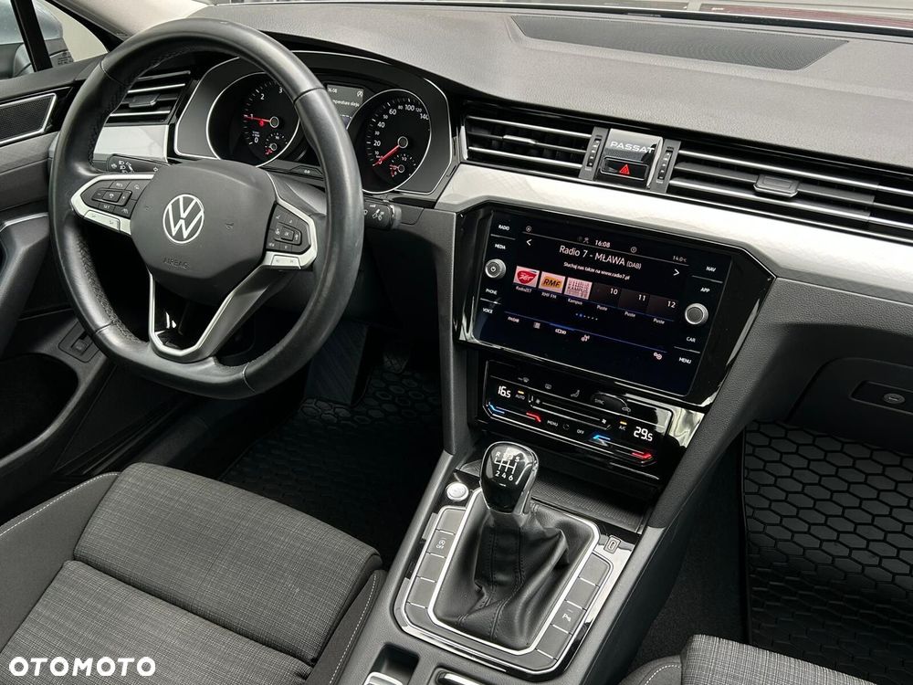 Volkswagen Passat 2.0 TDI EVO Business - 17