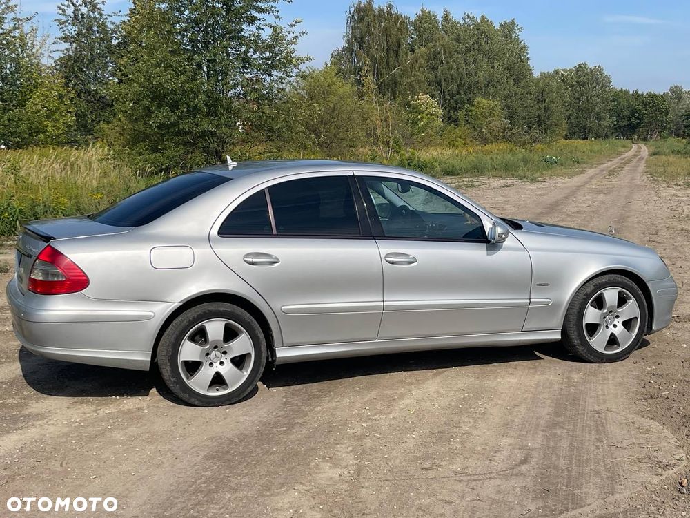Mercedes-Benz Klasa E 200 Kompressor Automatik Elegance - 2