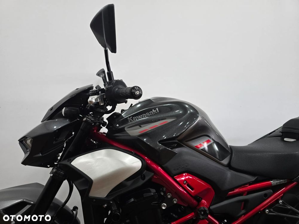 Kawasaki Z - 13