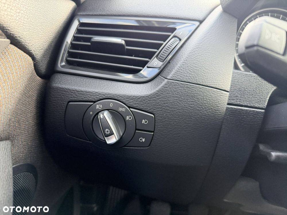 BMW X1 xDrive18d - 24