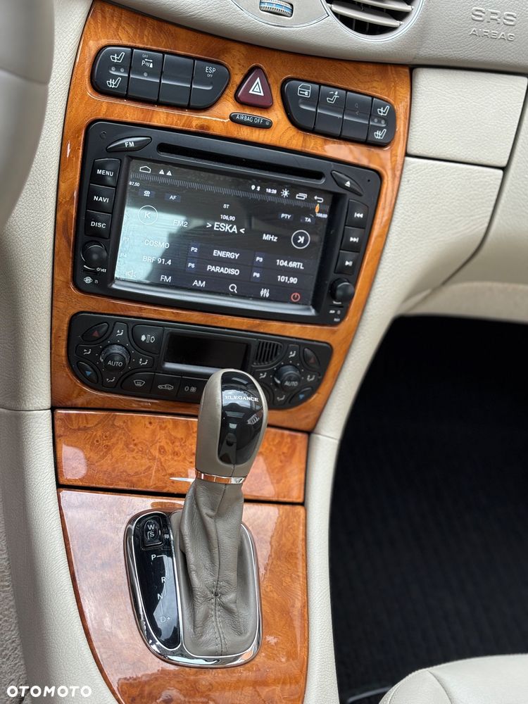Mercedes-Benz CLK 320 Elegance - 23