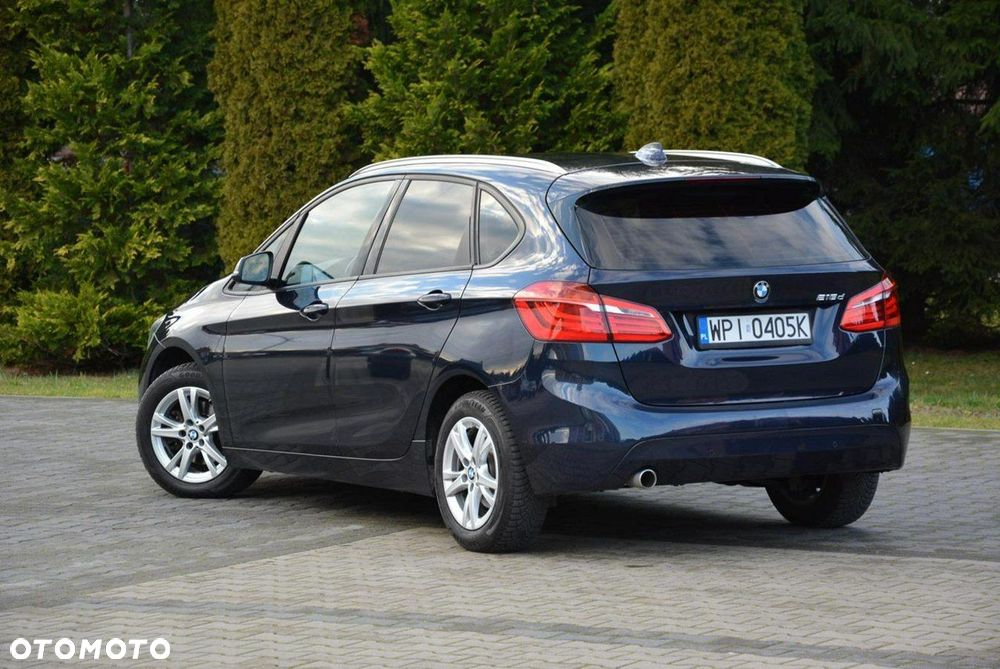 BMW Seria 2 218d - 14