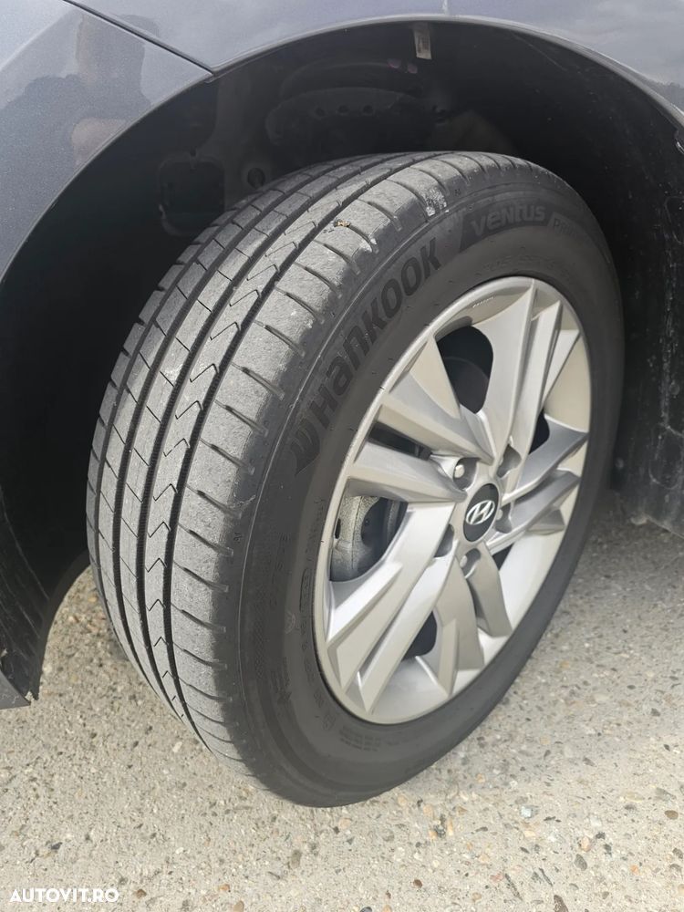 Hyundai Elantra 1.6 MPi Highway - 4