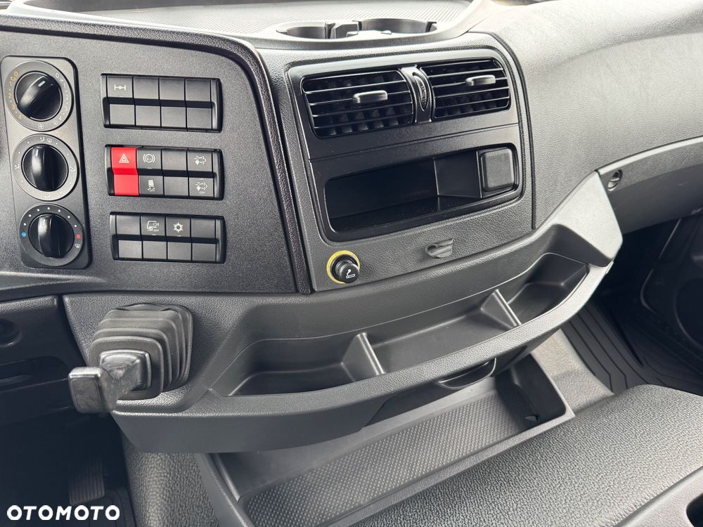 Mercedes-Benz ATEGO - 20