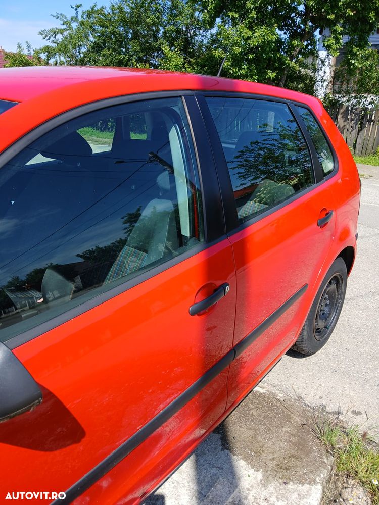 Volkswagen Polo 1.2 Comfortline - 4
