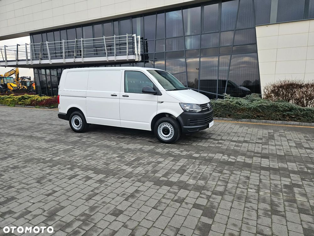 Volkswagen Transporter T6 - 4