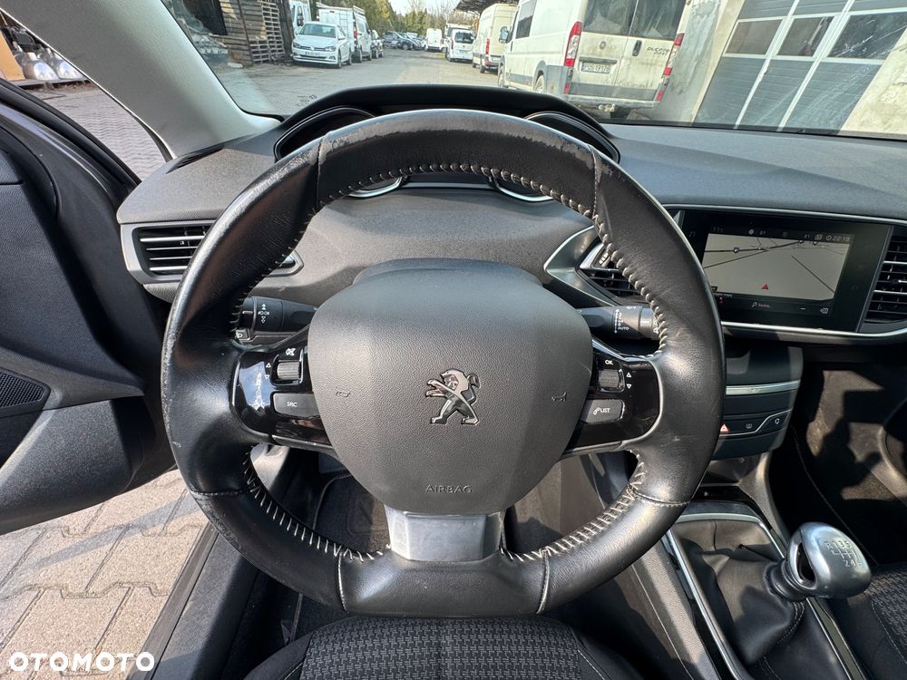 Peugeot 308 - 17