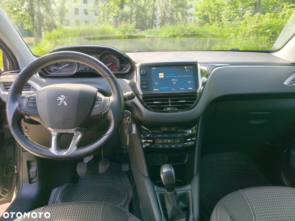 Peugeot 208 Blue-HDi 100 Stop&Start Allure - 4