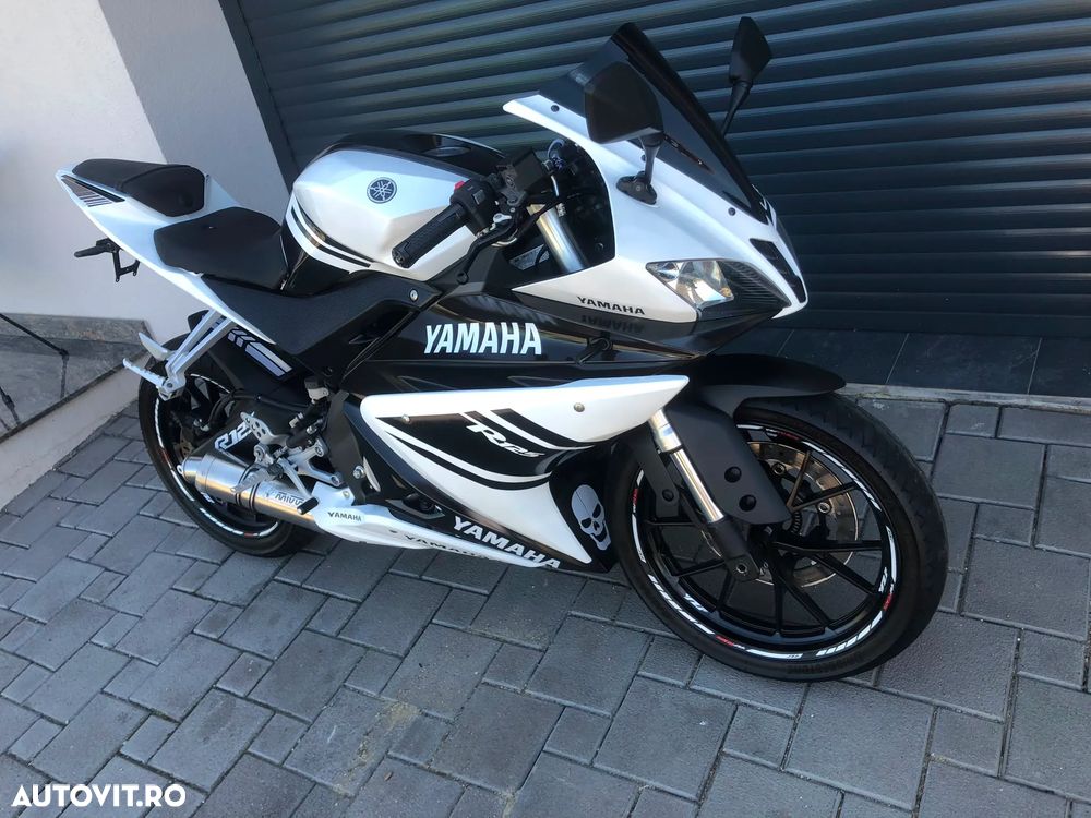 Yamaha YZF-R 125 - 13