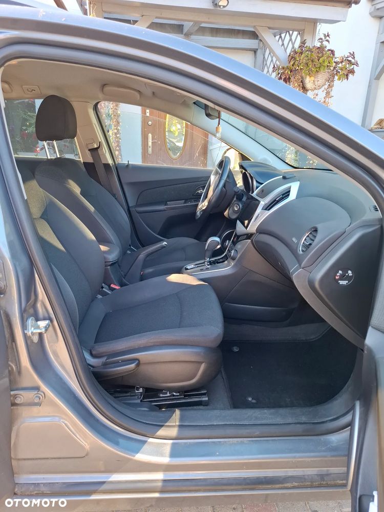 Chevrolet Cruze 2.0 D LTZ - 8