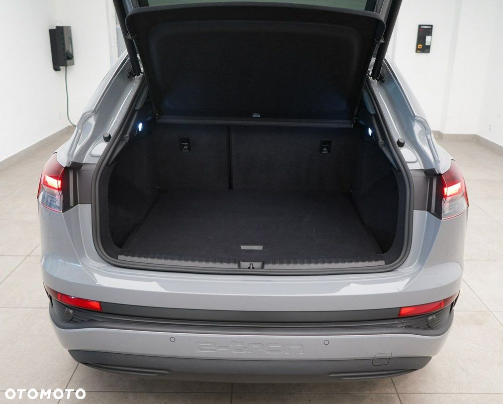 Audi Q4 Sportback e-tron - 12