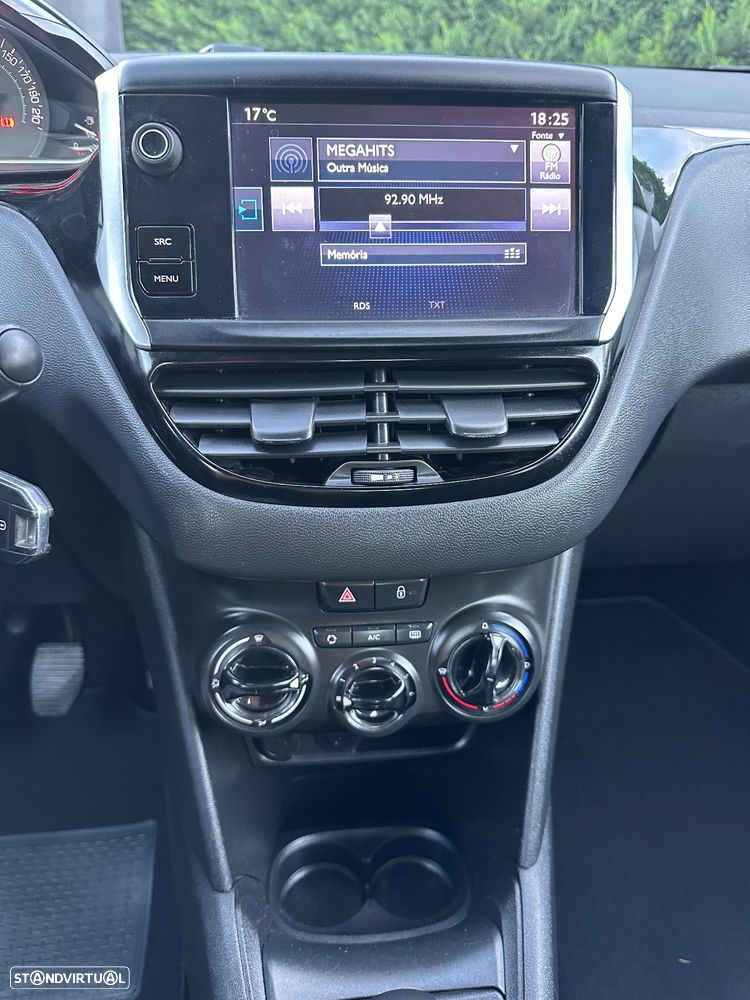 Peugeot 208 1.6 BlueHDi Active - 9