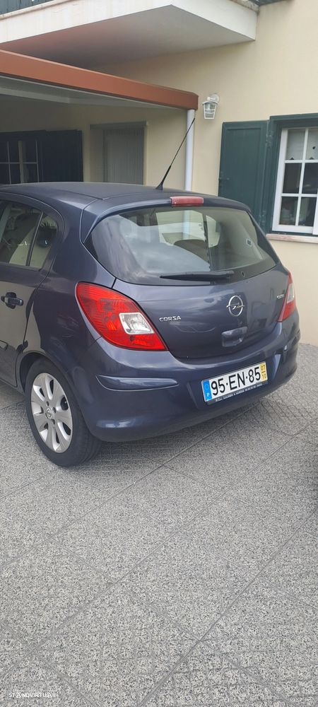 Opel Corsa 1.3 CDTi Enjoy - 2