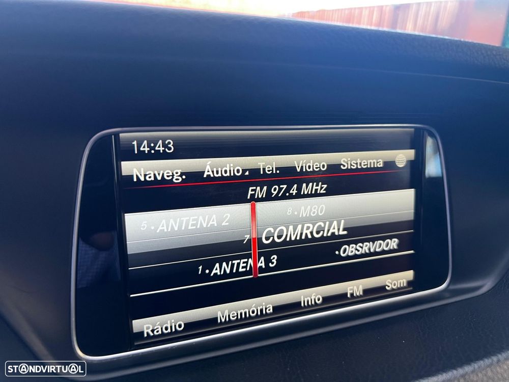 Mercedes-Benz E 250 BlueTEC Avantgarde Auto. - 25