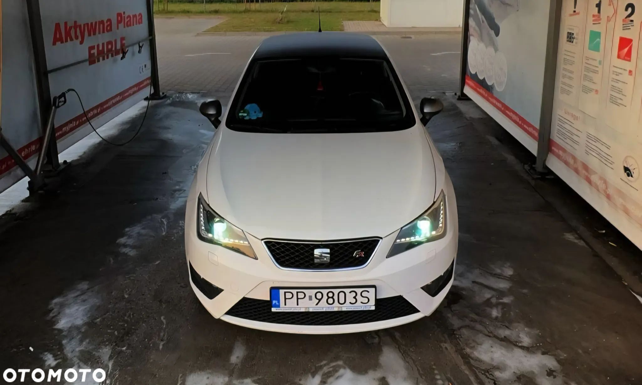Seat Ibiza SC 1.2 TSI FR - 1
