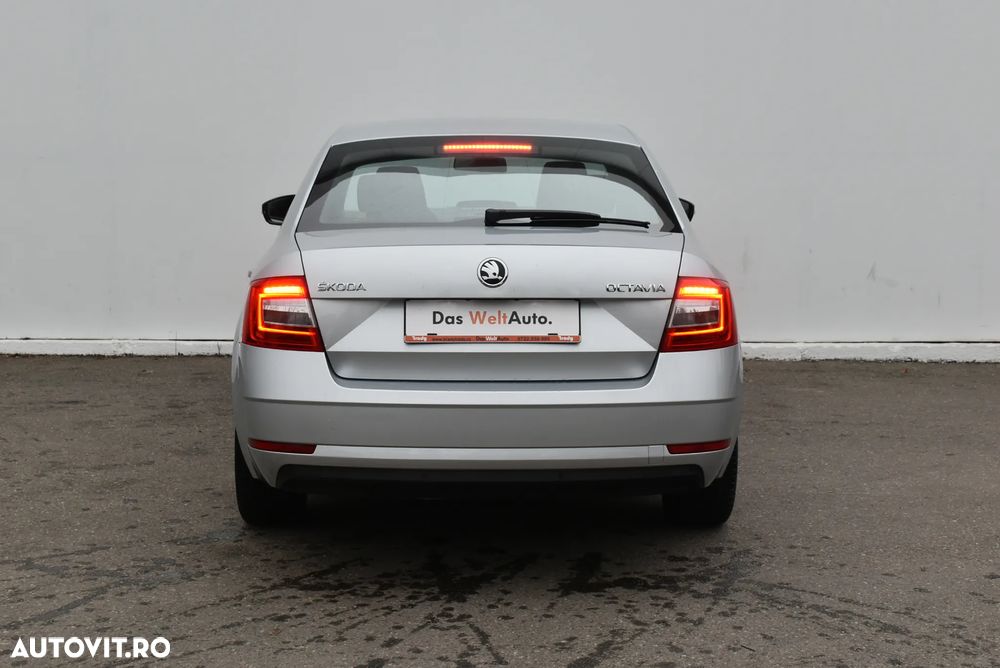 Skoda Octavia 1.0 TSI DSG Ambition - 10
