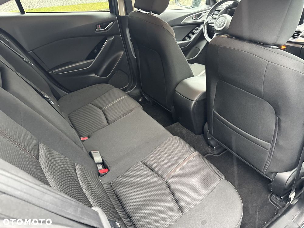 Mazda 3 - 17