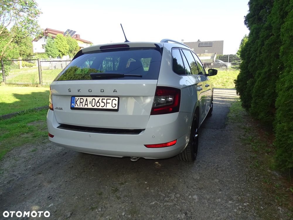 Skoda Fabia 1.0 TSI Style - 10