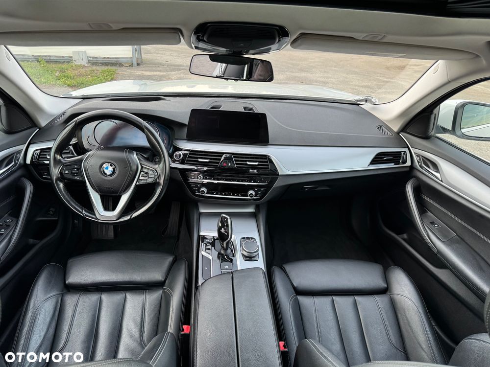 BMW Seria 5 - 11