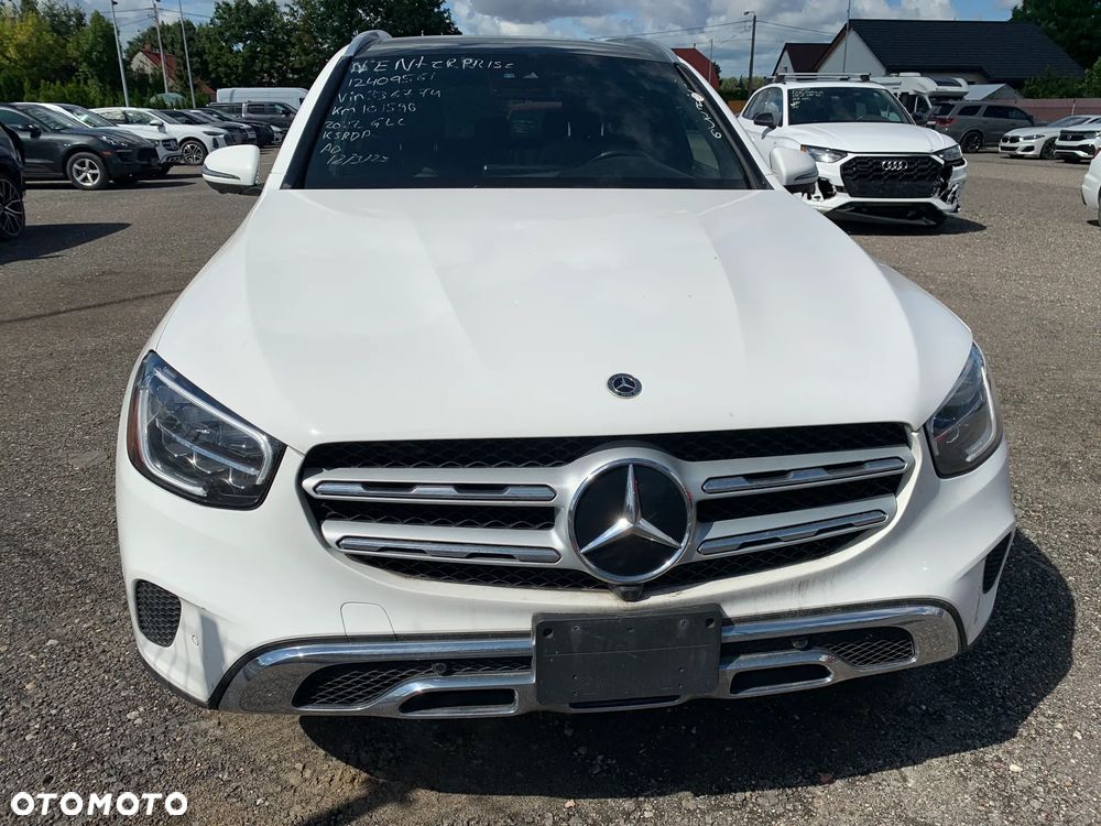 Mercedes-Benz GLC 300 4Matic 9G-TRONIC Edition Avantgarde - 3