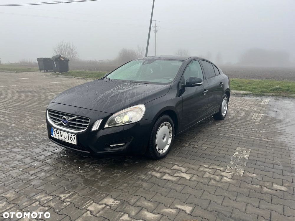 Volvo S60 - 2