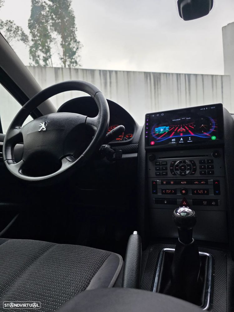 Peugeot 407 SW 1.6 HDi Executive - 41