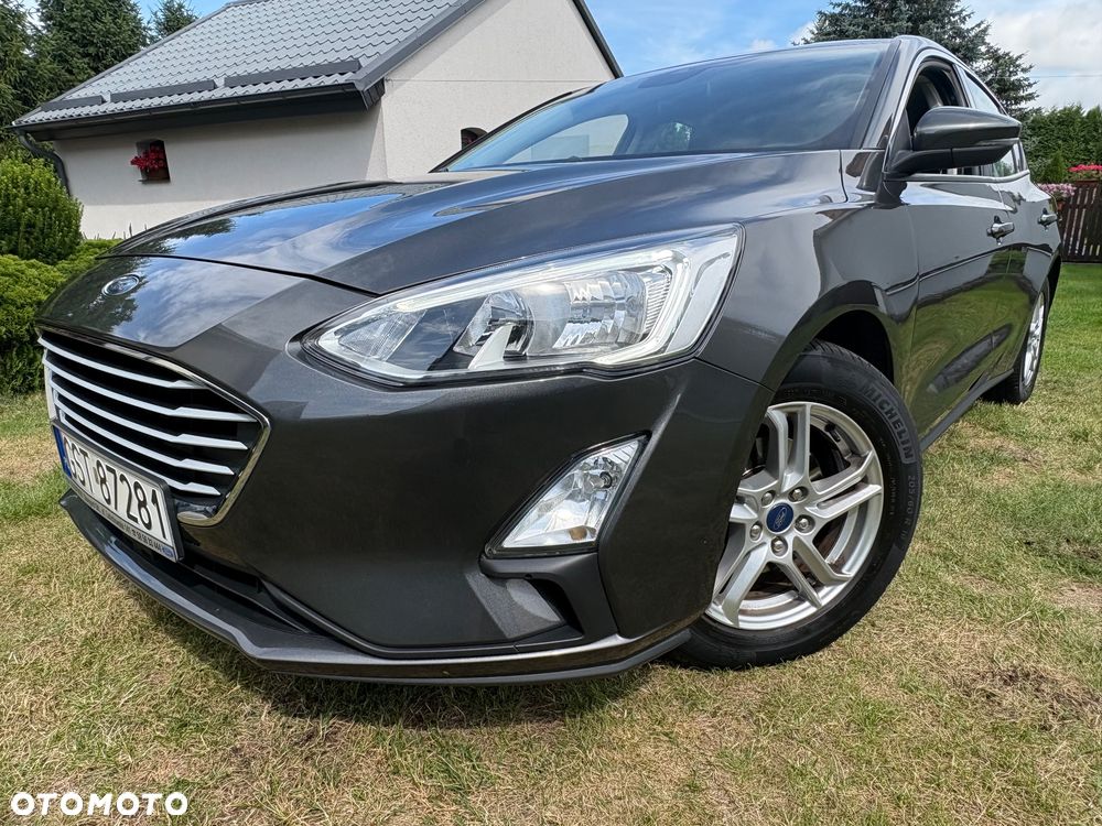 Ford Focus 1.0 EcoBoost Titanium - 1