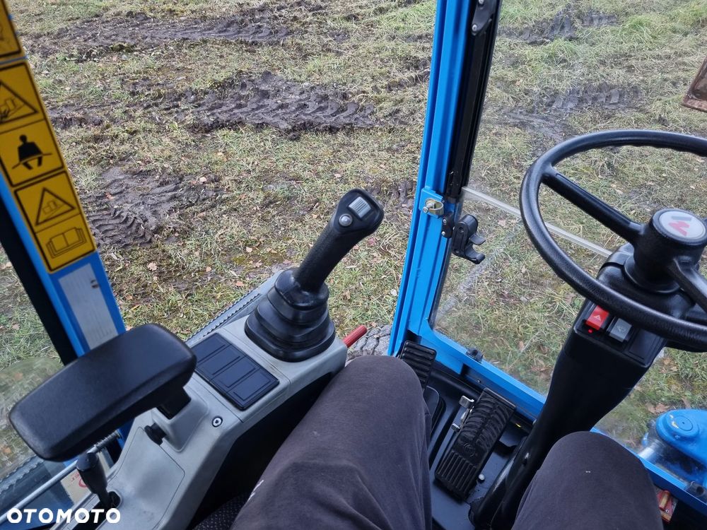 Wacker Neuson 6503 wersja 7 Koparka Kołowa 8 ton 3x łamane ramie Tylko 929 mtg jak Nowa z Salonu 2015r Import Norwegia Silnik YANMAR zero luzów wycieków 2 łyżki Okazja KLIMA Pompa ON - 35