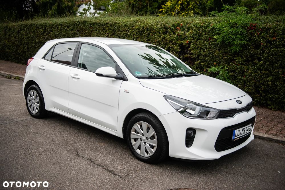 Kia Rio 1.2 Attract - 3