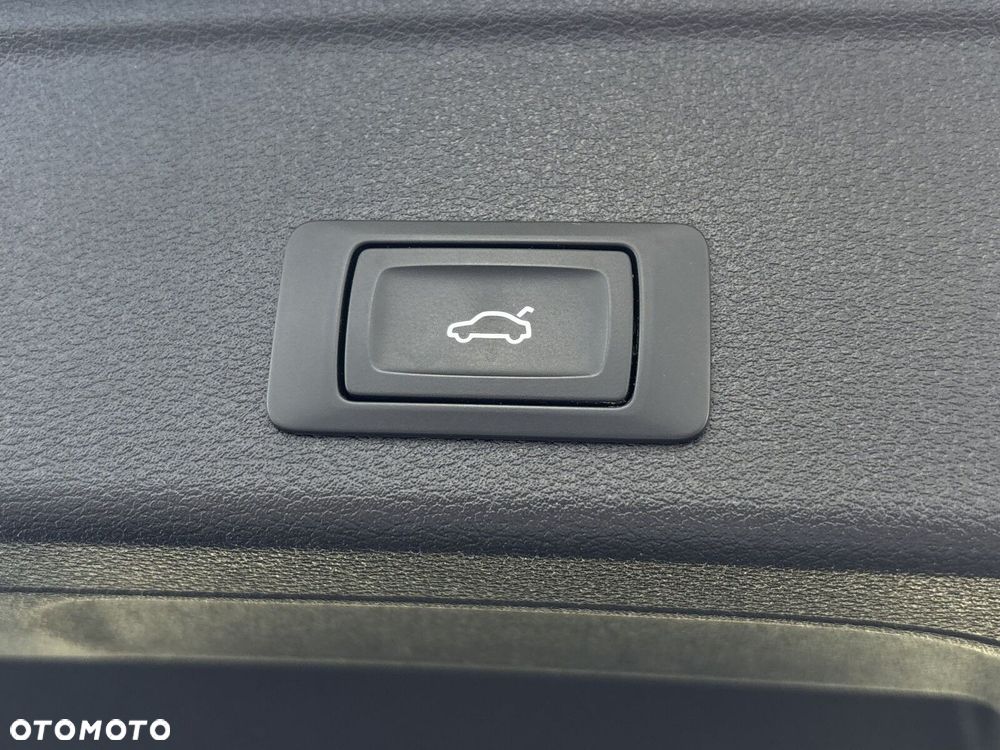 Audi A4 Avant - 27
