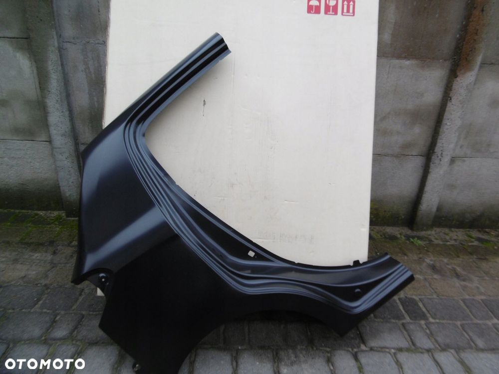 mitsubishi space star ii - błotnik tylny prawy nowy oryginał !! - 1