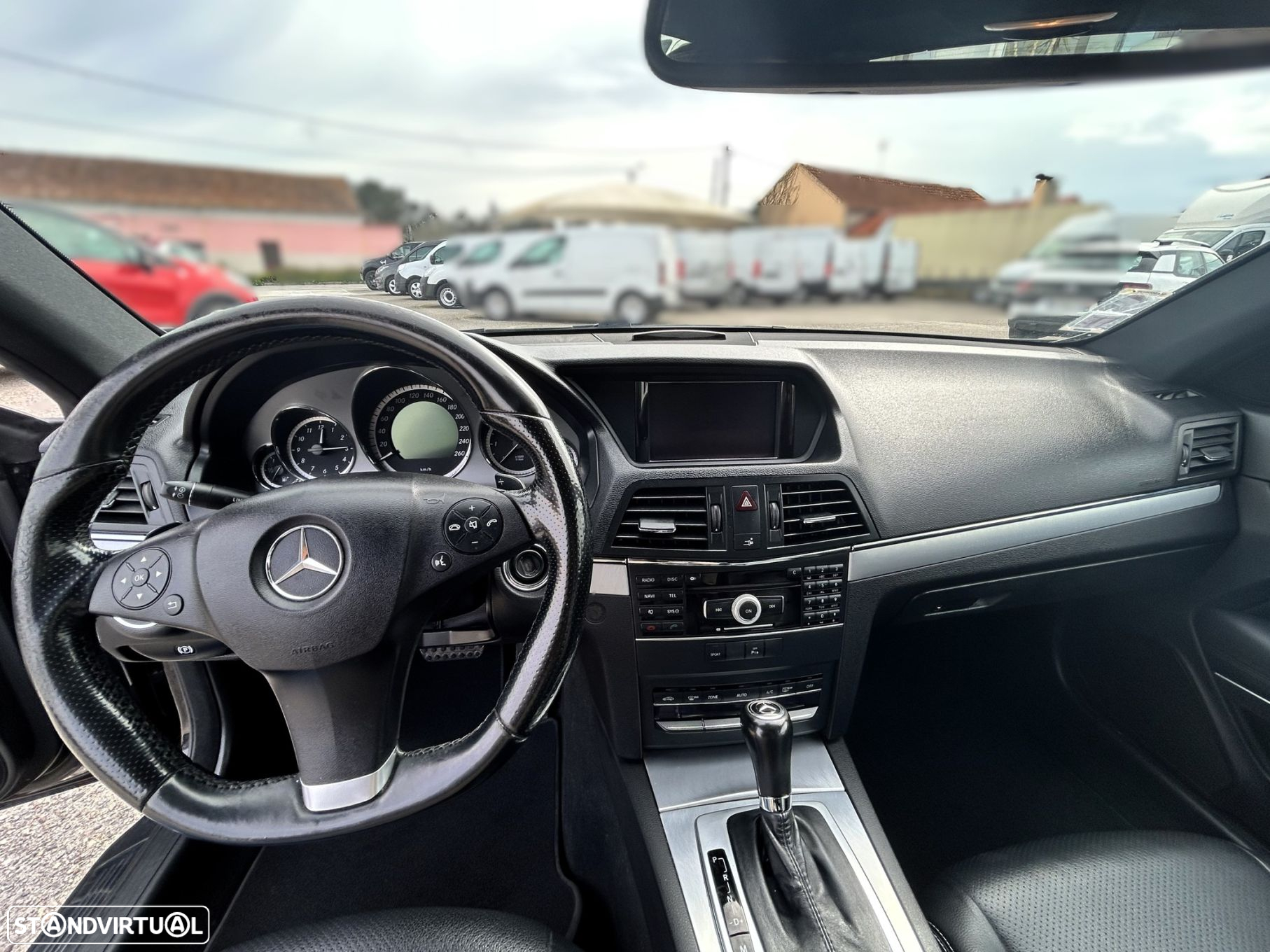 Mercedes-Benz E 250 CDi Avantgarde BlueEfficiency Auto. - 15