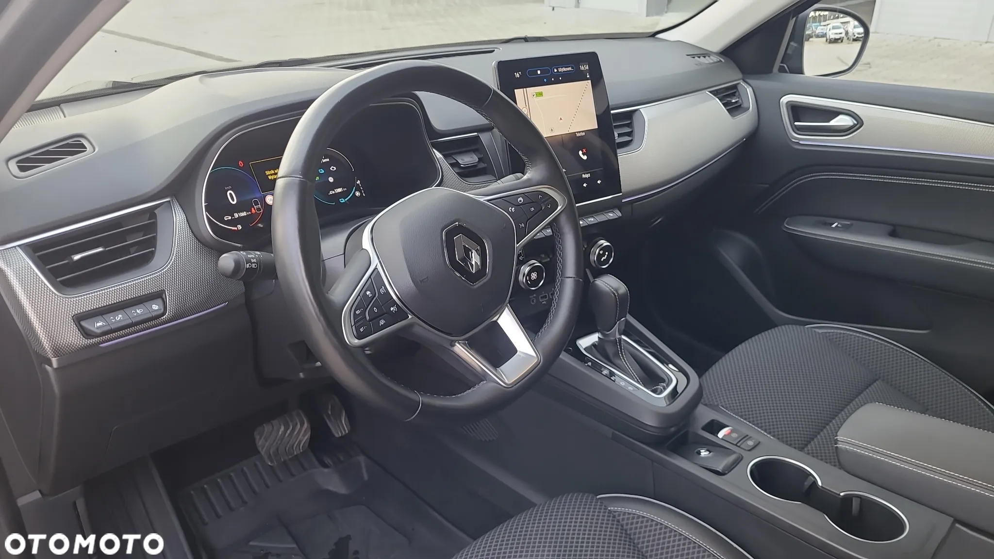 Renault Arkana 1.6 E-TECH Techno MMT - 9