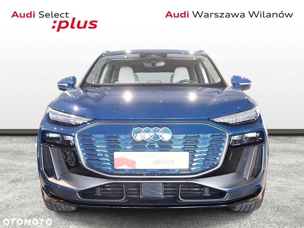 Audi Q6 e-tron - 8